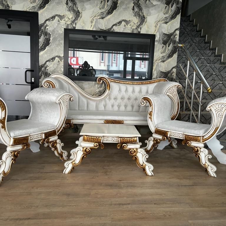 Beyaz Gold İhtişam Taht