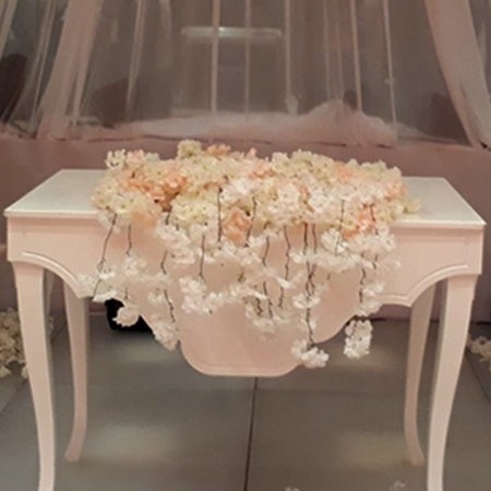 Lüx Kürsü Lüx Kürsü