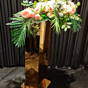 Plexi Ayna Lüx Kürsü